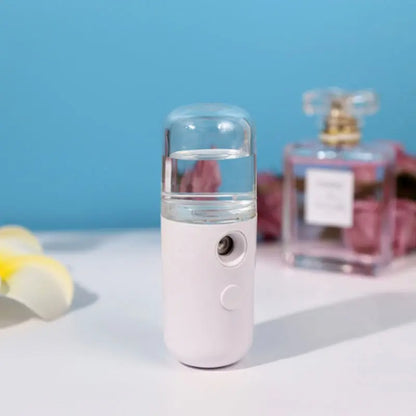 brumisateur-sans-fil-rechargeable-soin-beaute