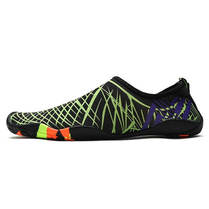 chaussure-de-plage-vert